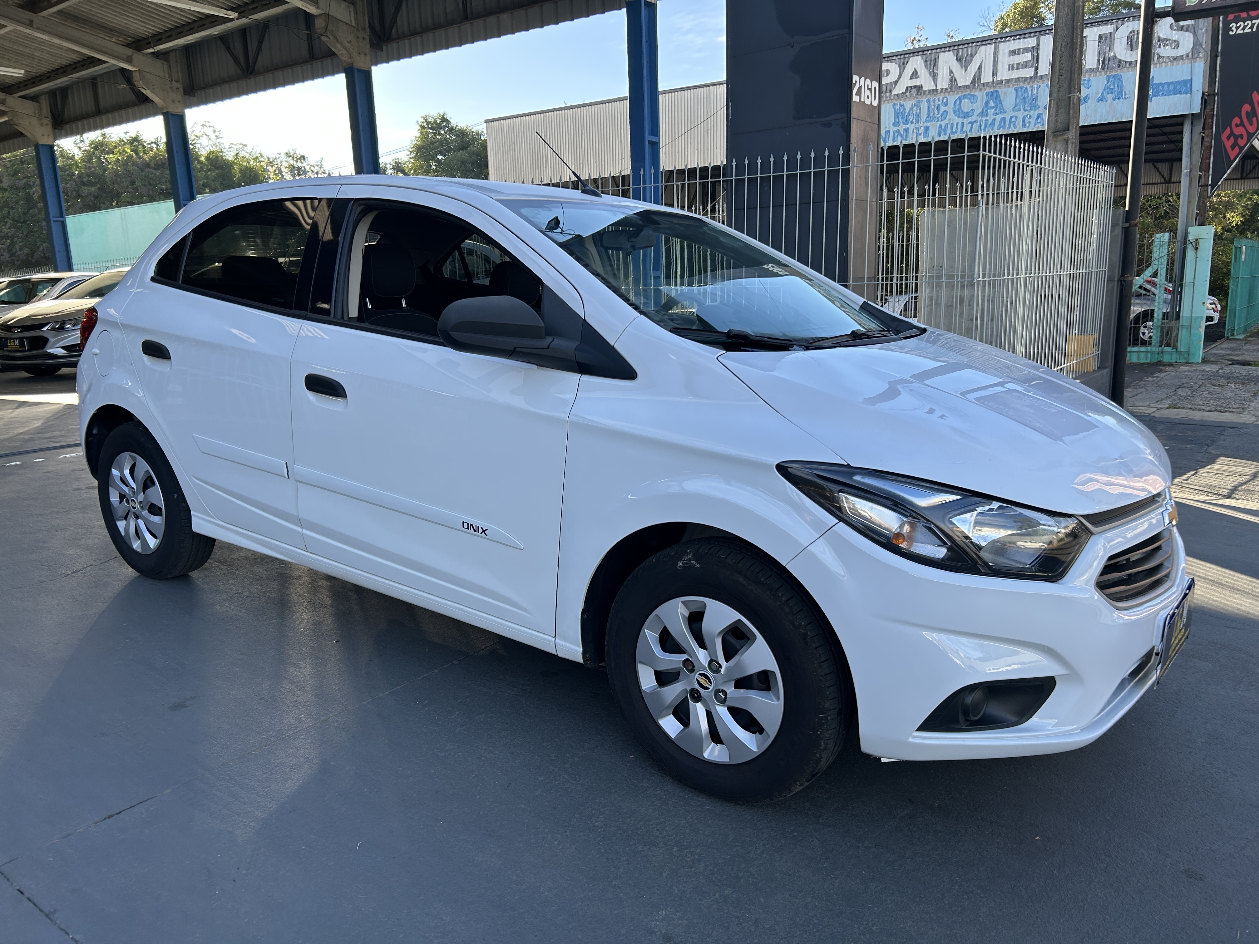 Chevrolet Onix Joy
